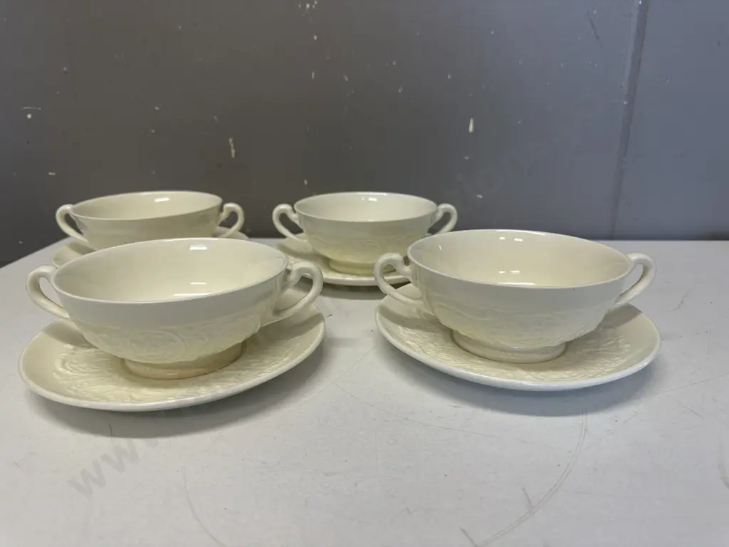 Set Of Four Wedgwood Patrician Ivory Cream Embossed Soup Bowls & Under Plates Image 1++