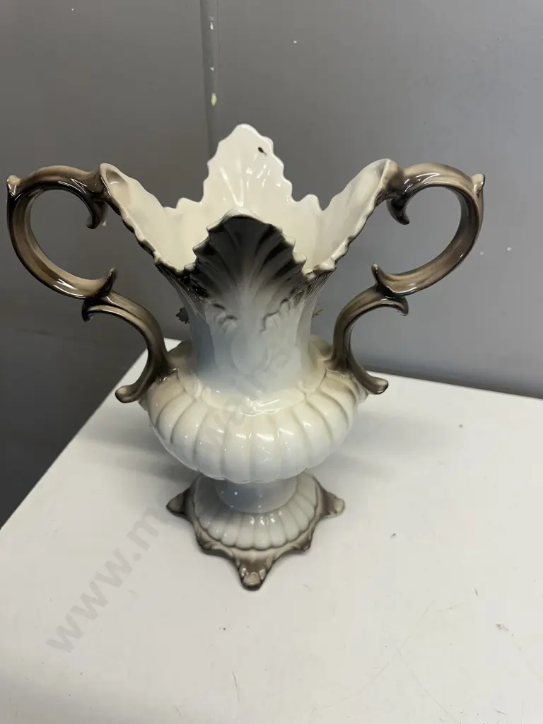 Italian Bassano Capodimonte Floral Double Handled Vase Image 1++