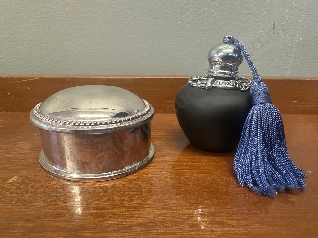 Silver Plated Scent Bottle With Stopper & Trinket Dish Image 1++