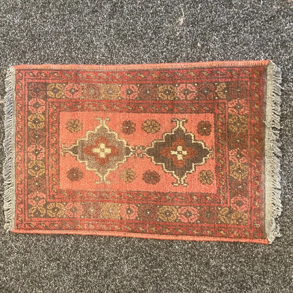 Persian Rug - Reds & Browns 60 x 42cm Image 1++