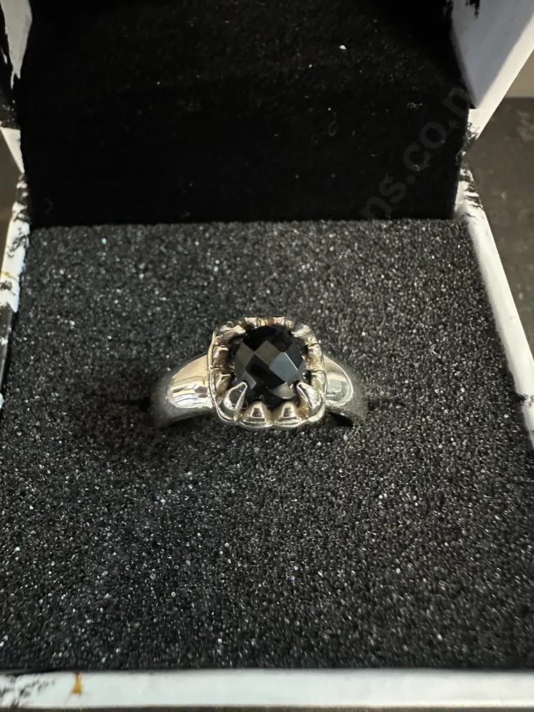 Stolen Girlfriends Club Baby Claw Ring Image 1++