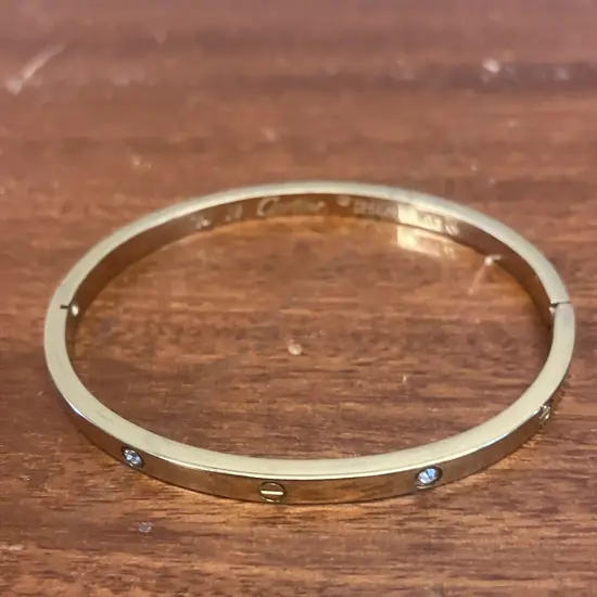Replica Cartier Love Bracelet