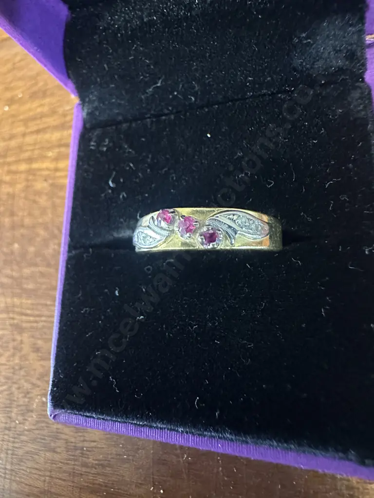 Stamped 18ct Gold Ruby & Diamond Ring Image 1++