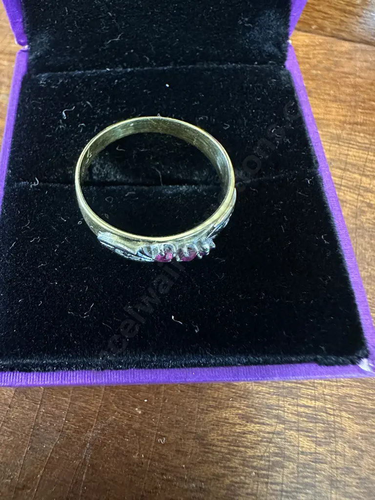 Stamped 18ct Gold Ruby & Diamond Ring Image 1++