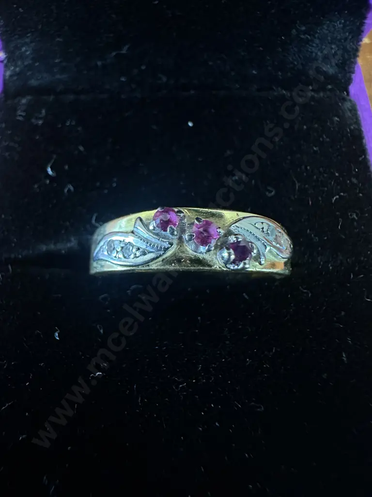 Stamped 18ct Gold Ruby & Diamond Ring Image 1++