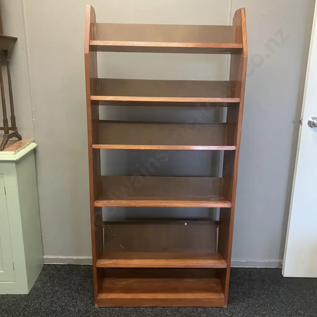 Pine Open Backed Bookcase With 5 Sloping Shelves. H167.5 W79 D29cm Image 1++