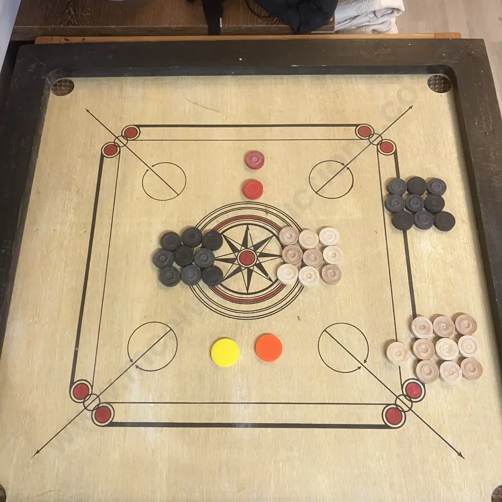 Vintage Full Size Carrom Board Game Set With 2 Complete Sets Of Pieces. 73 x 73cm Playing Surface Image 1++