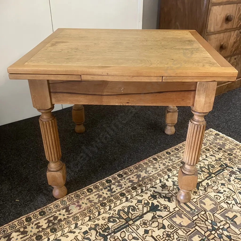 Antique Oak Draw Leaf Extension Dining Table. H76 W90 / 148 D83cm Image 1++