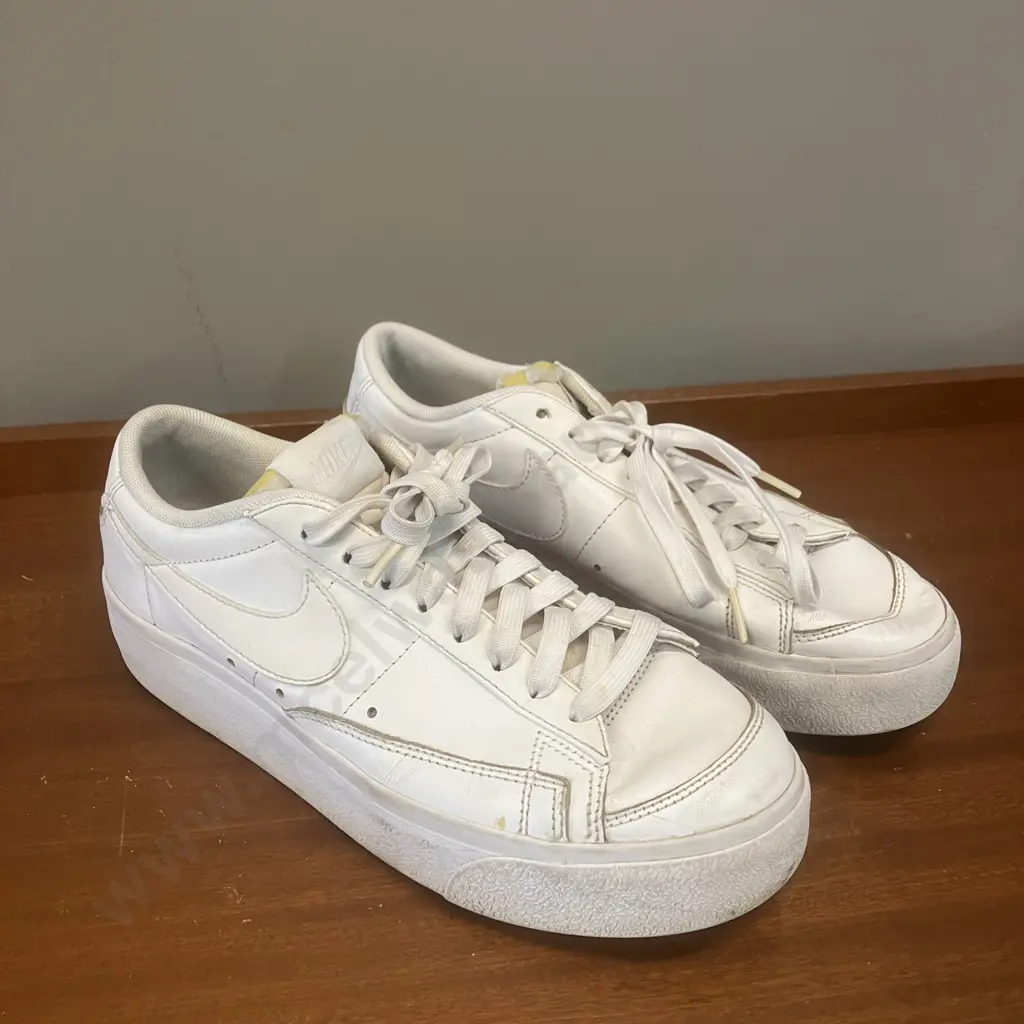 Nike Blazer Low Platform White-White DJ0292-100 Sneakers Women's Size UK 5.5 Image 1++