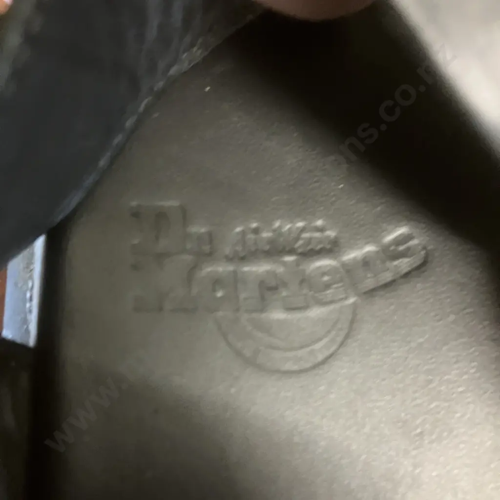 Dr Martens Gryphon Strap Sandal Black Brando, L28cm Image 1++