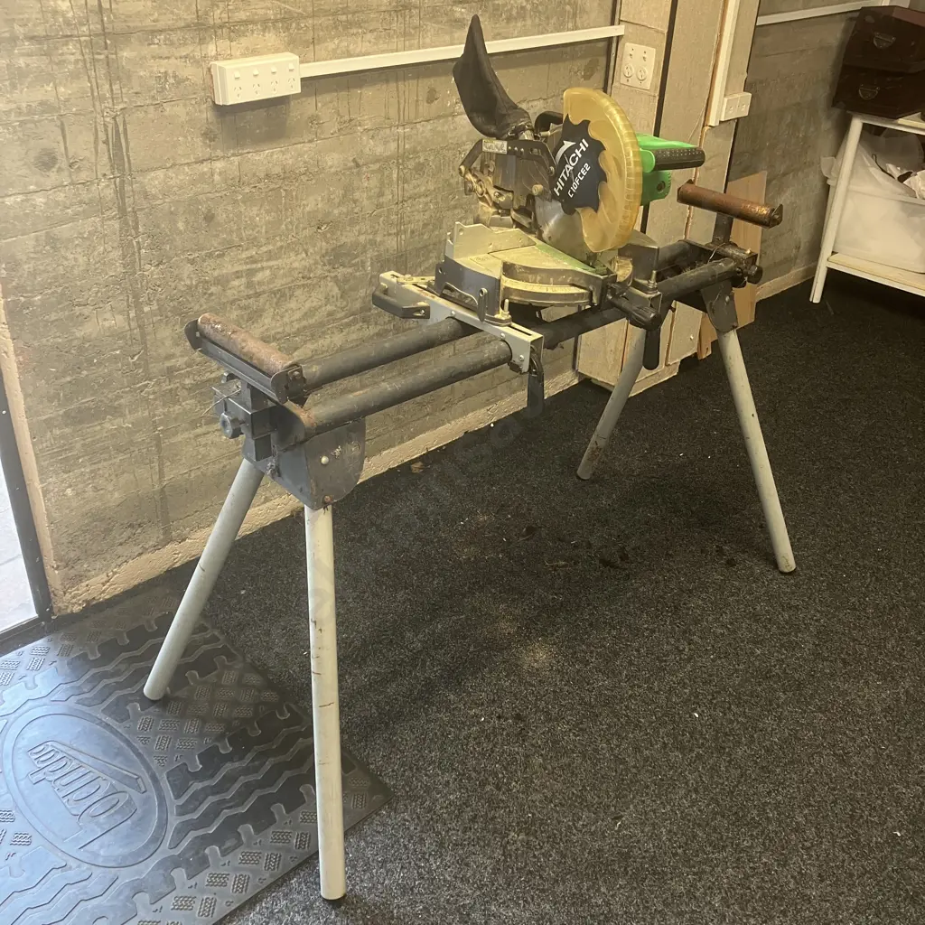 Hitachi Koki 1520W 255mm Compound Mitre Saw C10FCE2 With a Very Rusty Folding Mitre Saw Stand Image 1++