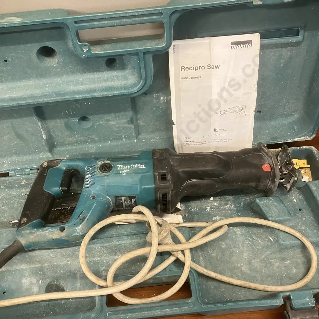 Makita JR3050T Recipro Saw In Moulded Case Image 1++