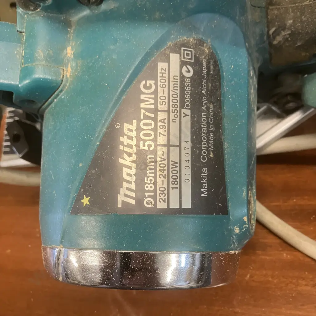 Makita 5007MGK 185mm (7-1/4") Circular Saw With New Blade In Moulded Case Image 1++