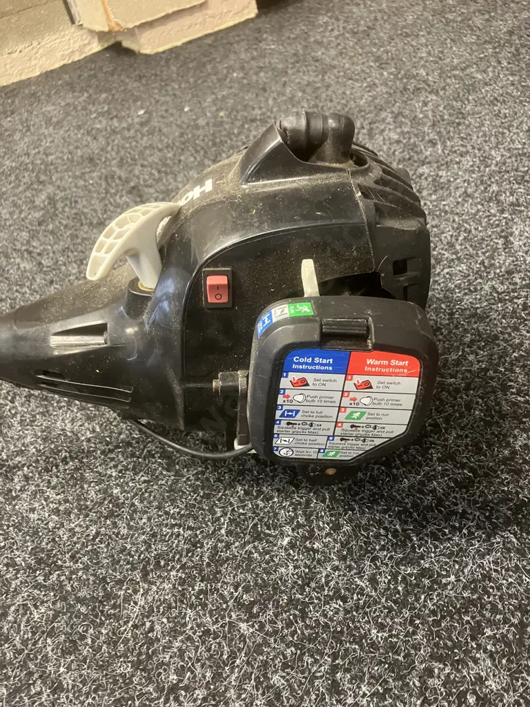 Homelite Petrol Fixed Shaft Line Trimmer HBLT25CNB 25cc 2-stroke D-Handle Image 1++