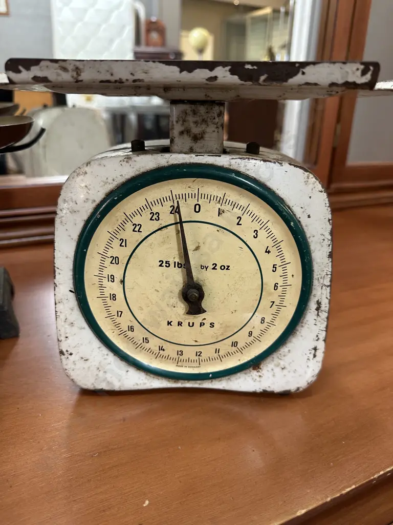 Vintage Scales Including Force 10 kilo G & Krups 25lbs Image 1++