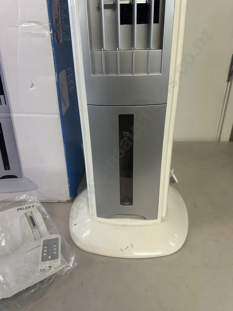 Olimpia Splendid Peler 4 Super Slim Cooler Image 1++