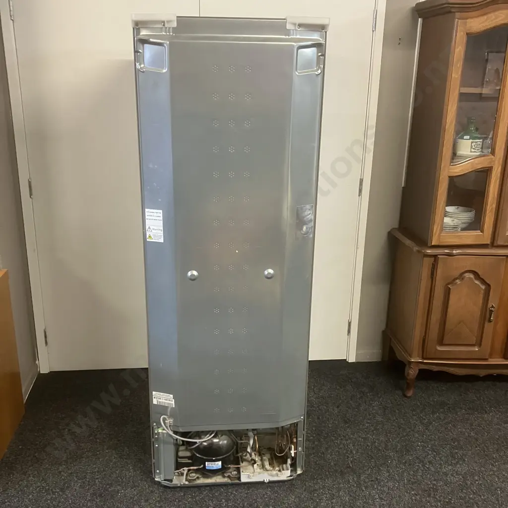Mitsubishi 390 Litre Fridge Freezer MR-BF390C-ST-A Image 1++