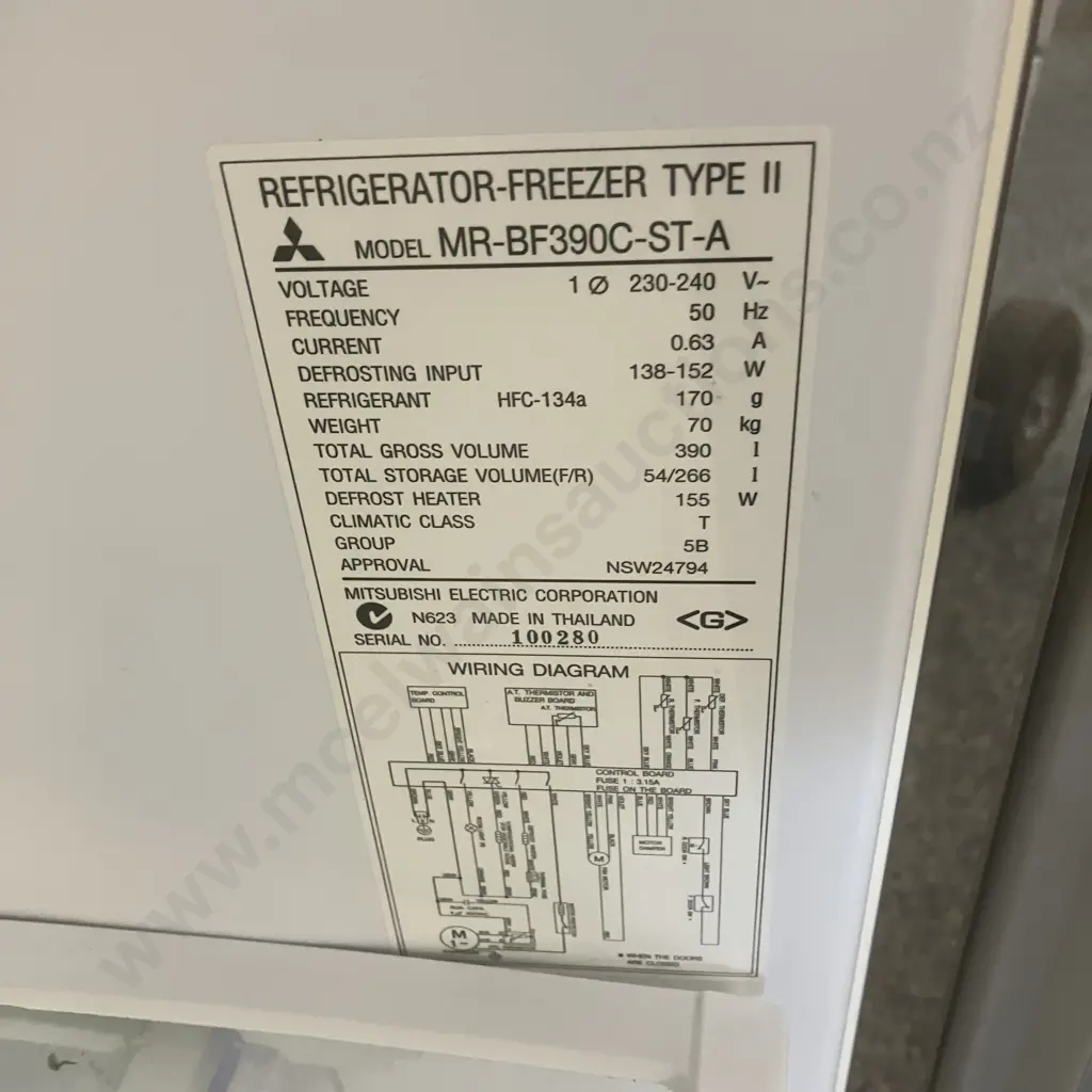 Mitsubishi 390 Litre Fridge Freezer MR-BF390C-ST-A Image 1++