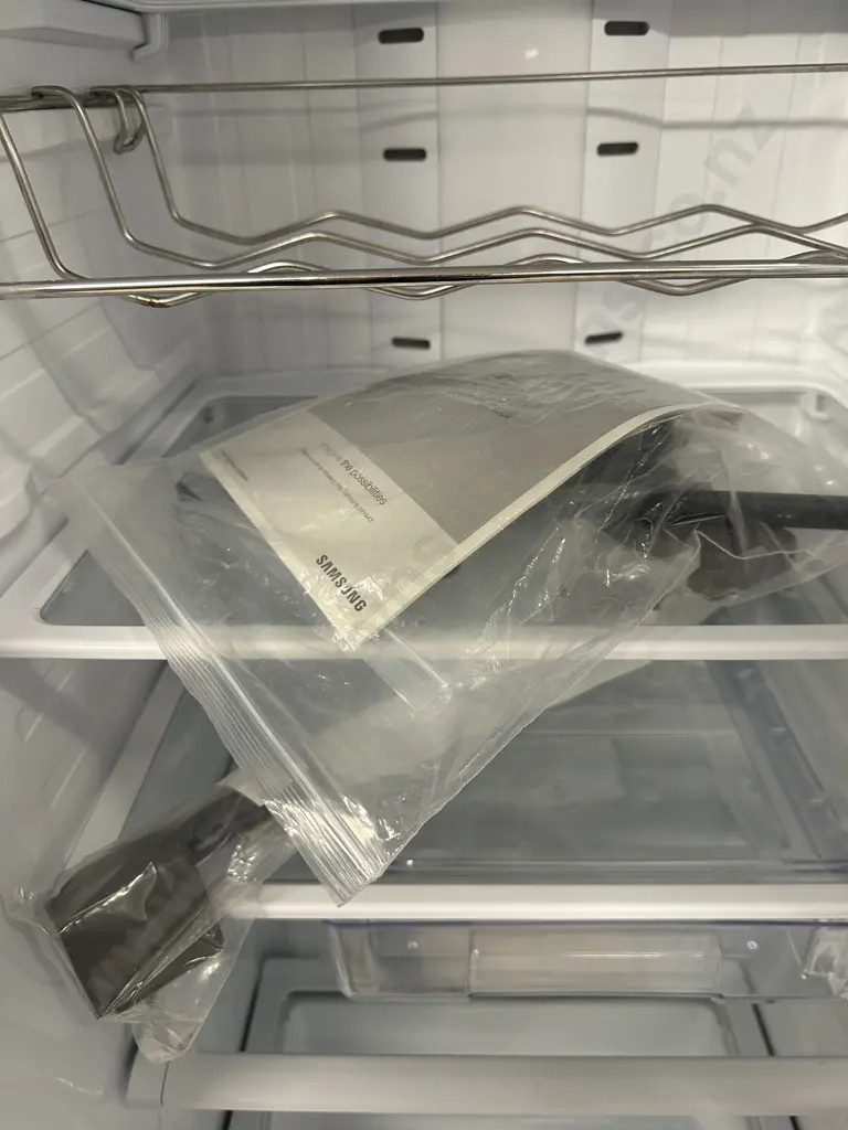 Samsung 361L Single Door Vertical Fridge - SRP361RS Image 1++