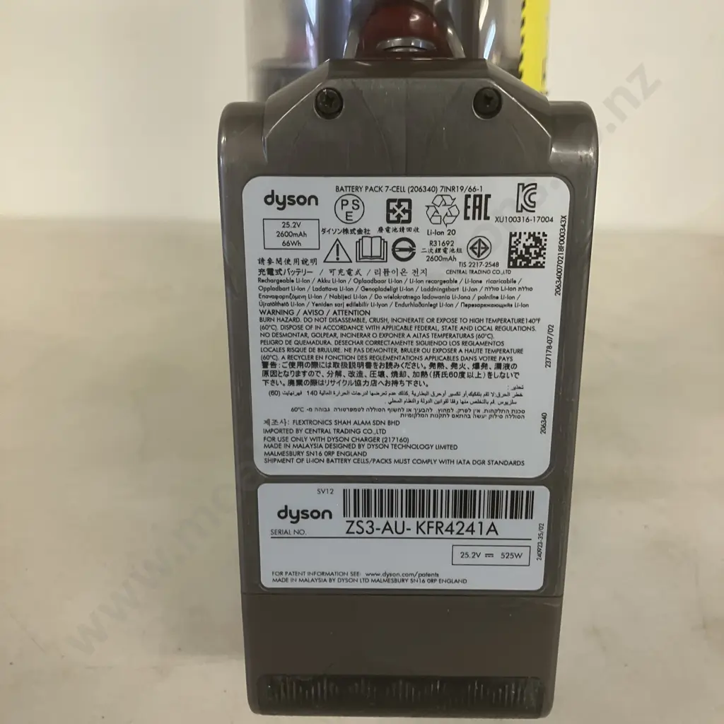 Dyson V10 (SV12) Cyclone Cordless Vacuum Cleaner with Accessories & Charging Dock Image 1++