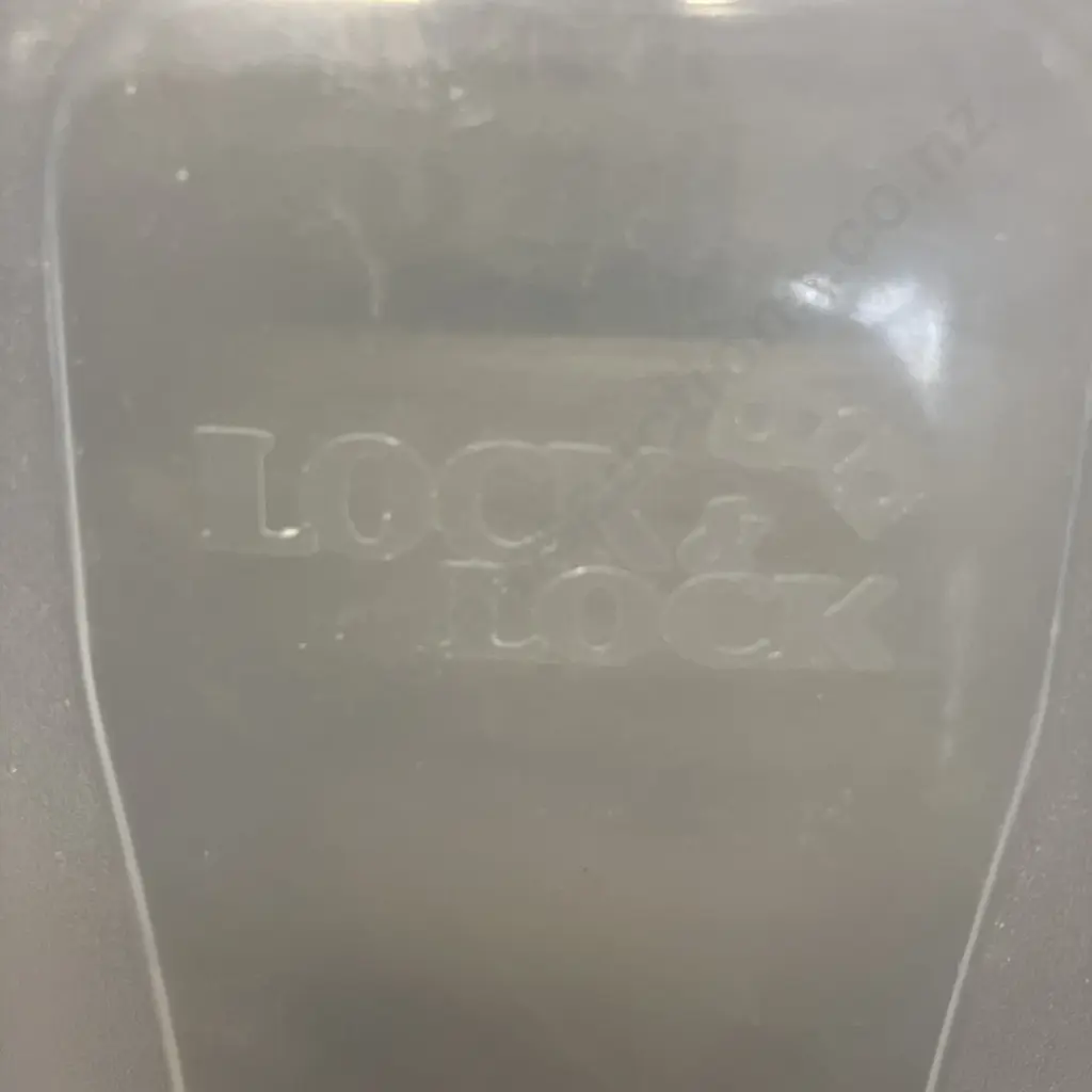 Assorted Lock & Lock Plastic Containers With Lids Image 1++