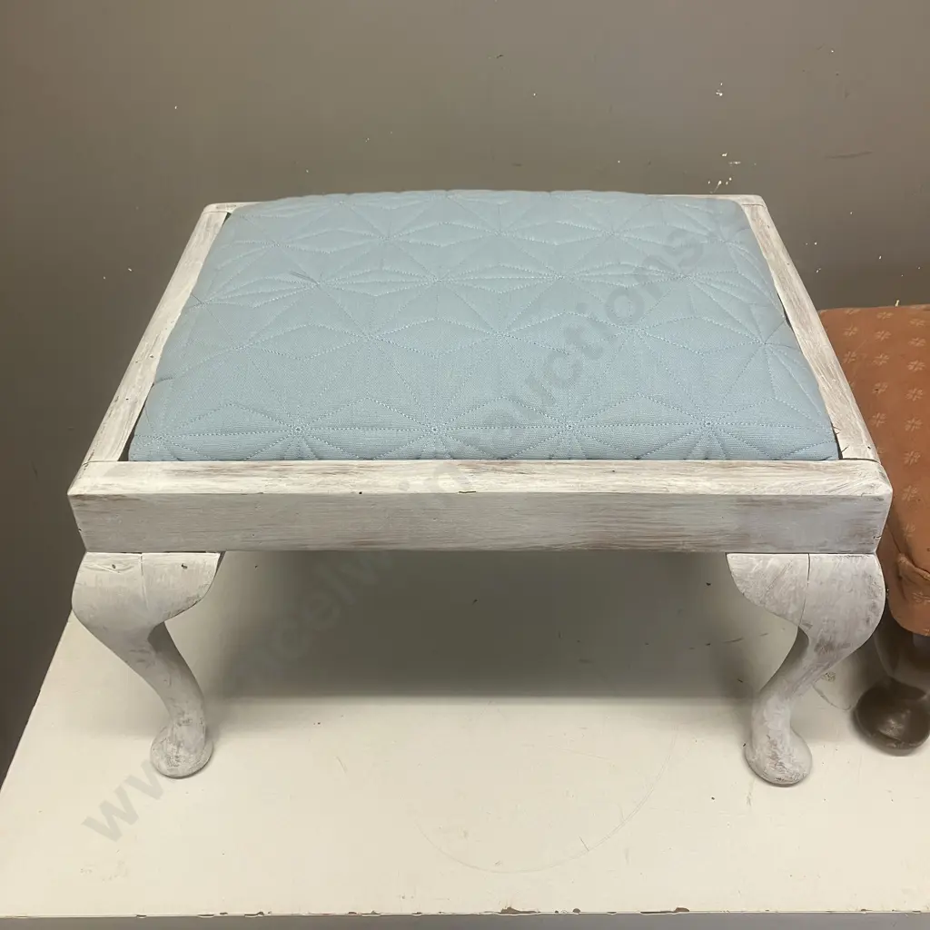 Pair of Foot Stools Image 1++