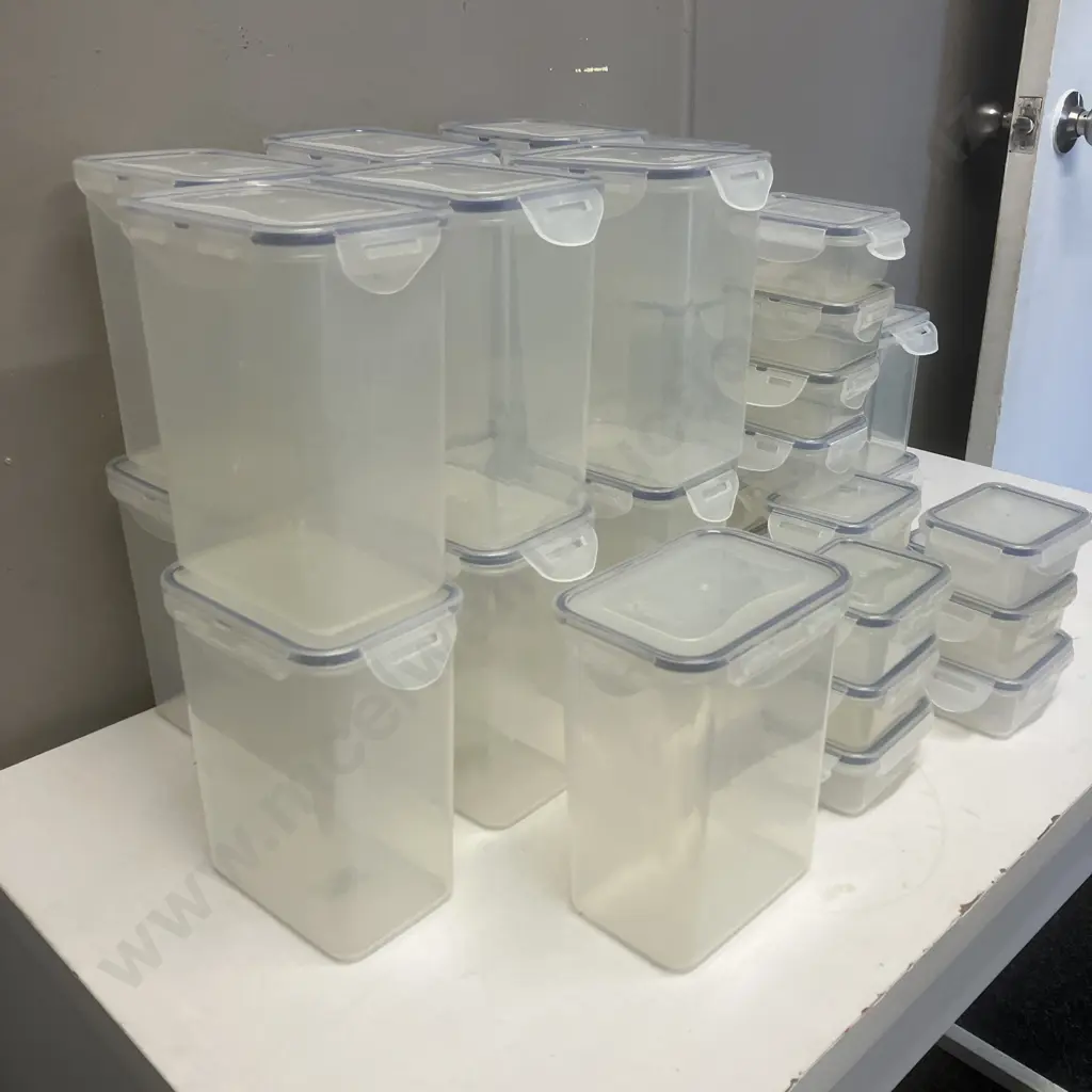 Assorted Lock & Lock Plastic Containers With Lids Image 1++