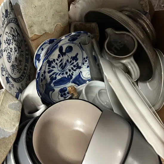 Box Lot Including Blue & White China Items, Pottery Etc