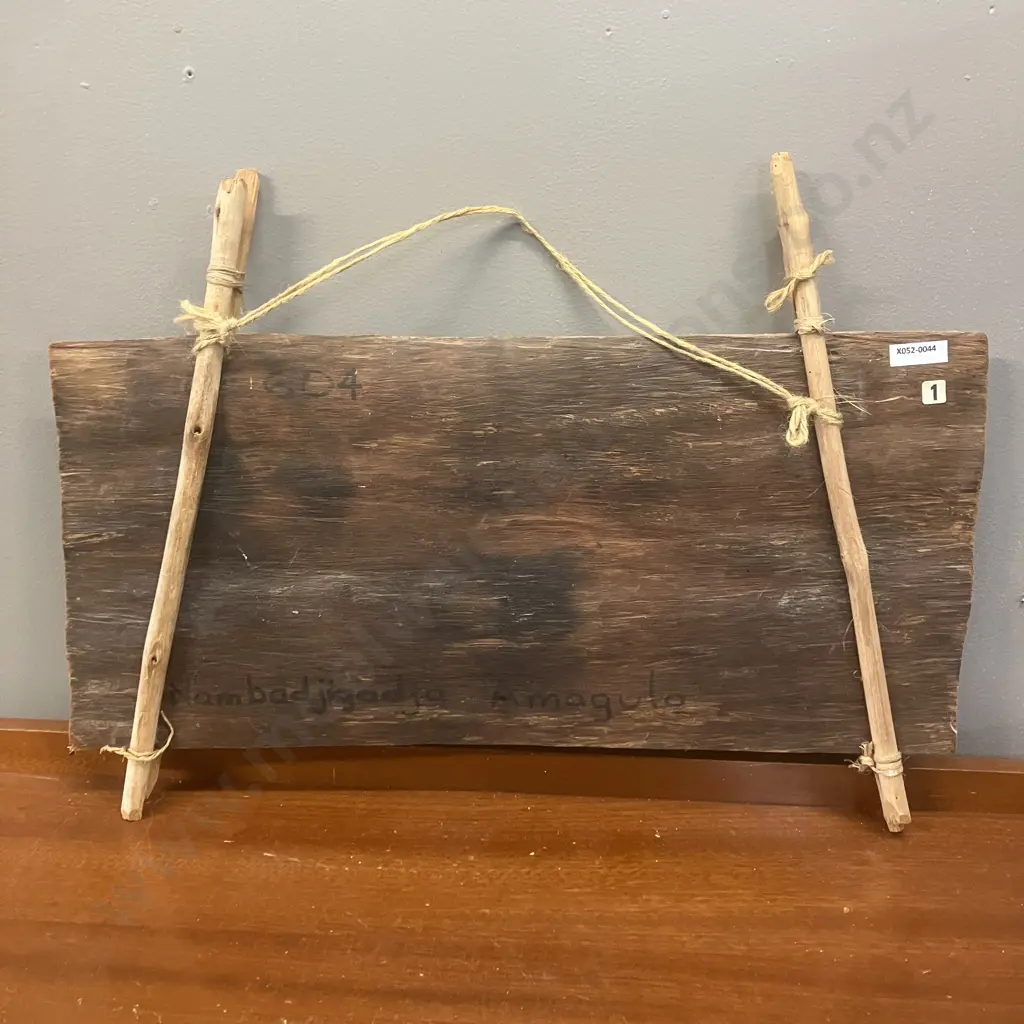 Australian / Aboriginal Art - NAMBADJIGADJA AMAGULA Bark Painting. c1960s Natural Earth Pigments On Bark. 24 x 53cm Image 1++