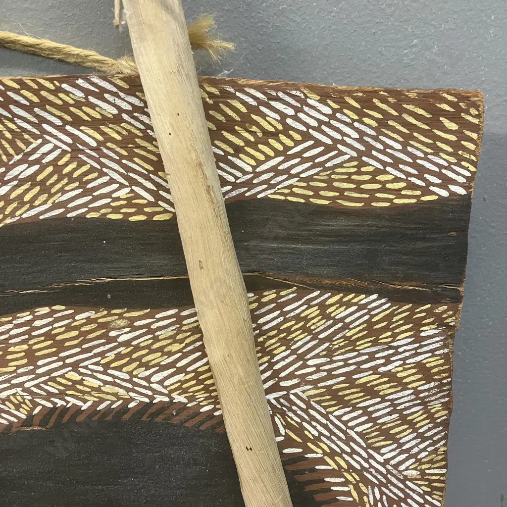 Australian / Aboriginal Art - NAMBADJIGADJA AMAGULA Bark Painting. c1960s Natural Earth Pigments On Bark. 24 x 53cm Image 1++