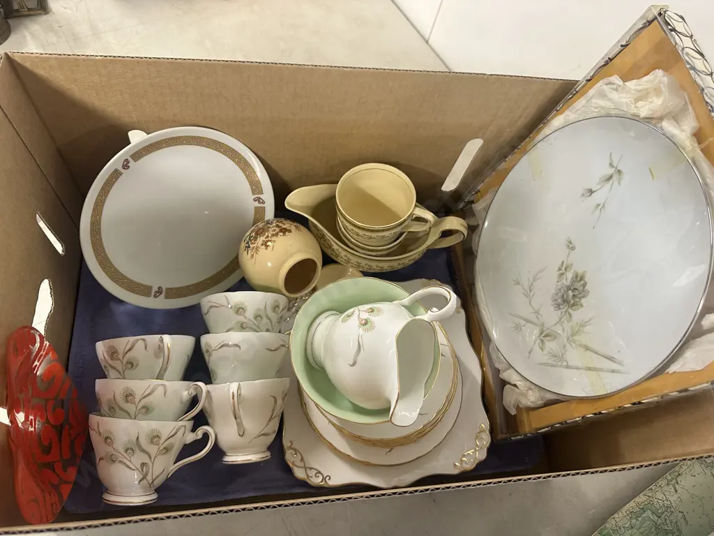  Box Lot Of Part Set Tusan Teaware, Noritake Air New Zealand Plate Etc Image 1++