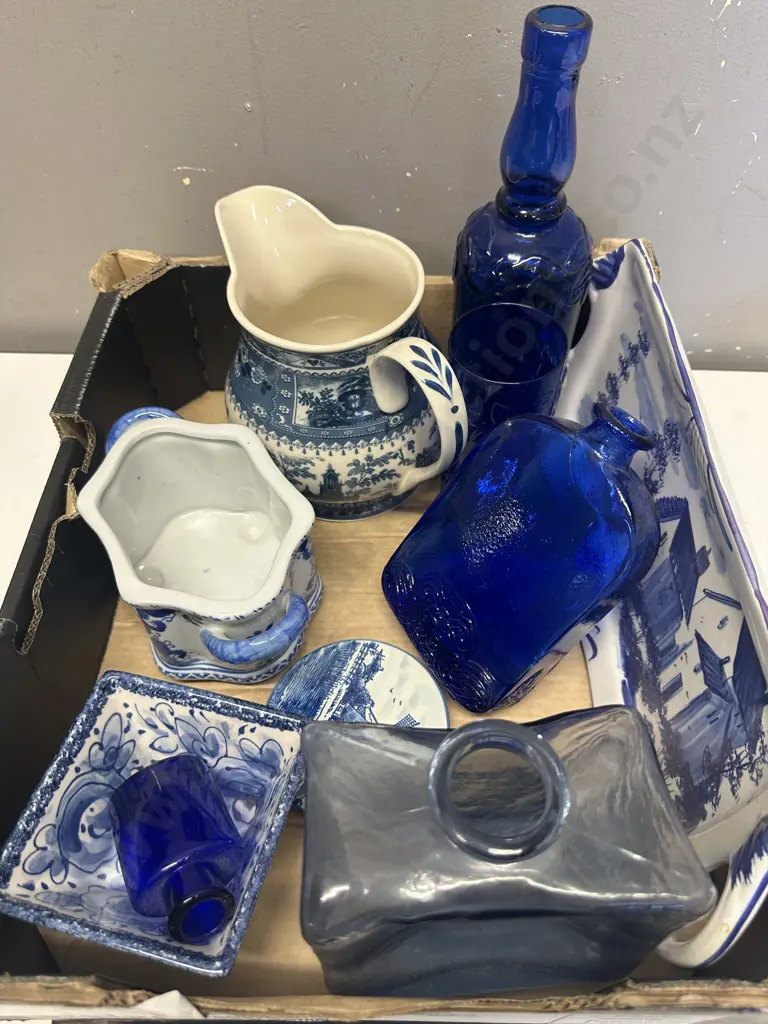 Box Of Blue Glass & China Items Image 1++