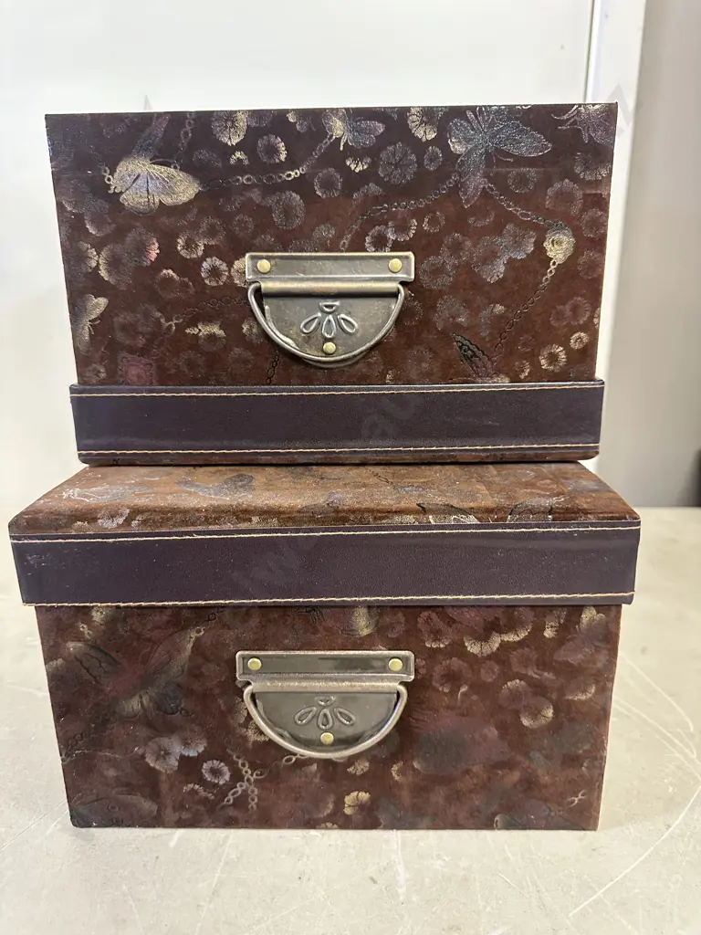 Lidded Storage Boxes x2 With Assorted Greeting Cards Image 1++
