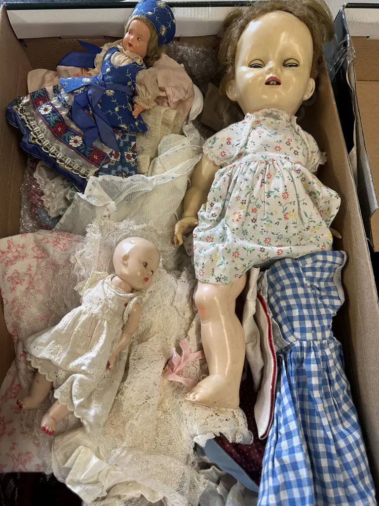 Assorted Vintage Dolls & Clothing Image 1++