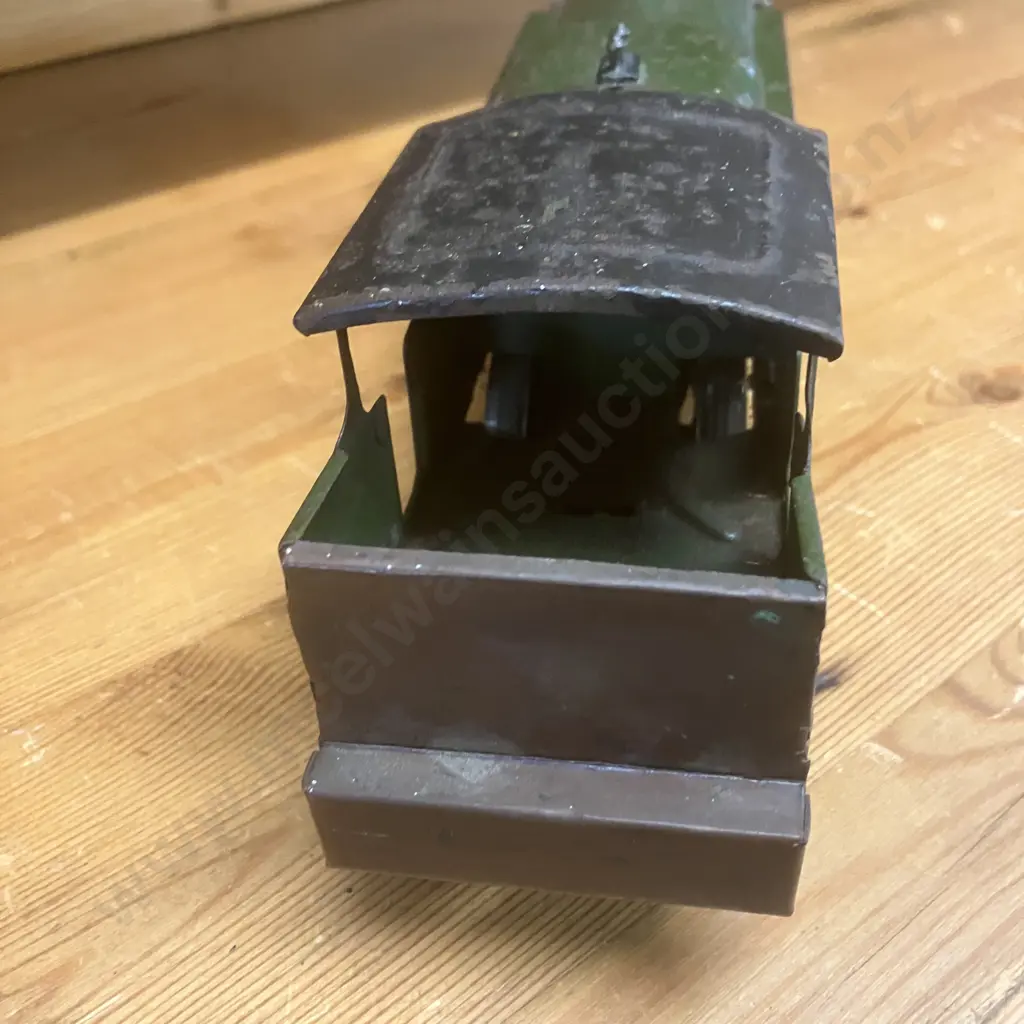 Hornby O Gauge No.2 / 6 4-4-2 Tank Loco In N.Z.R Livery Image 1++