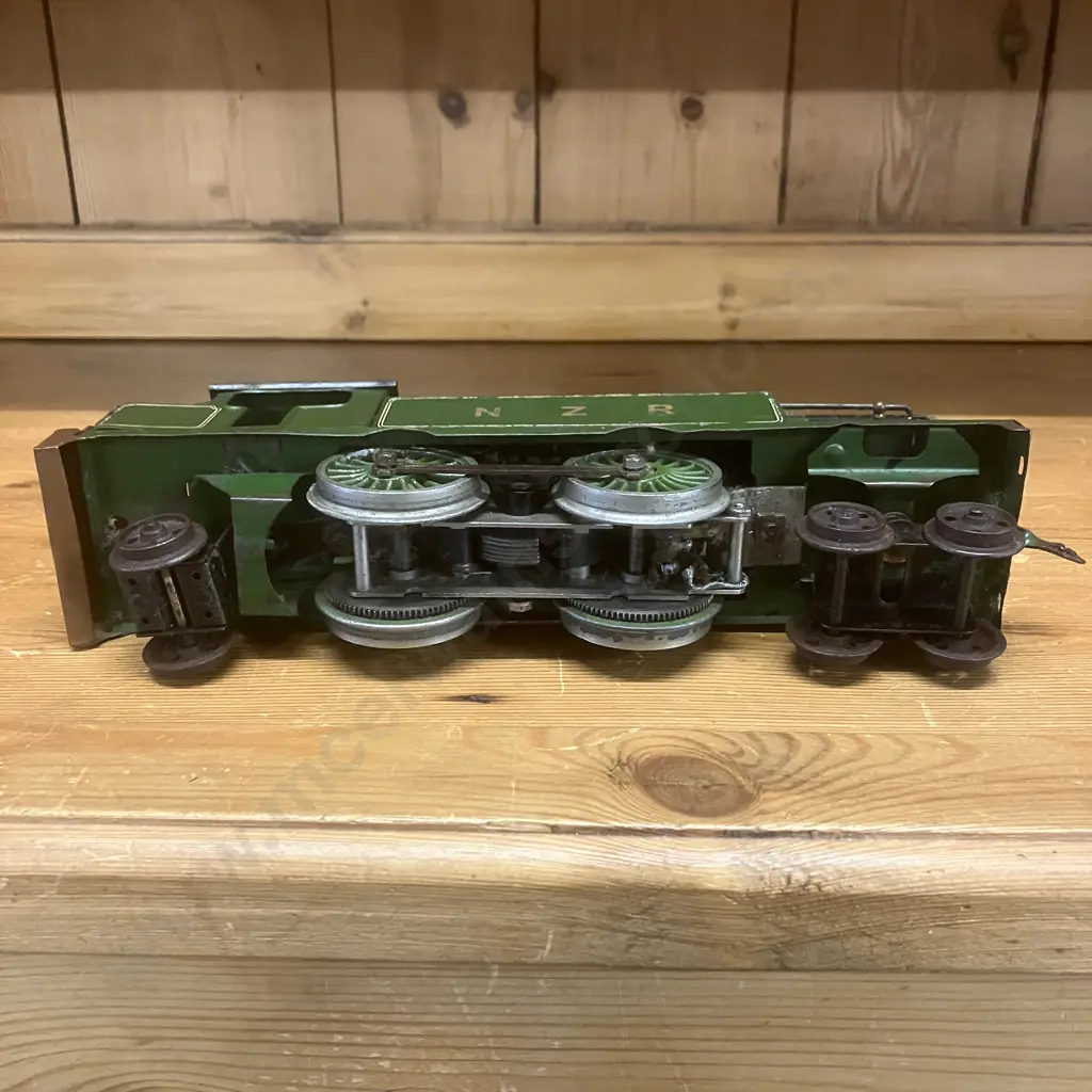 Hornby O Gauge No.2 / 6 4-4-2 Tank Loco In N.Z.R Livery Image 1++