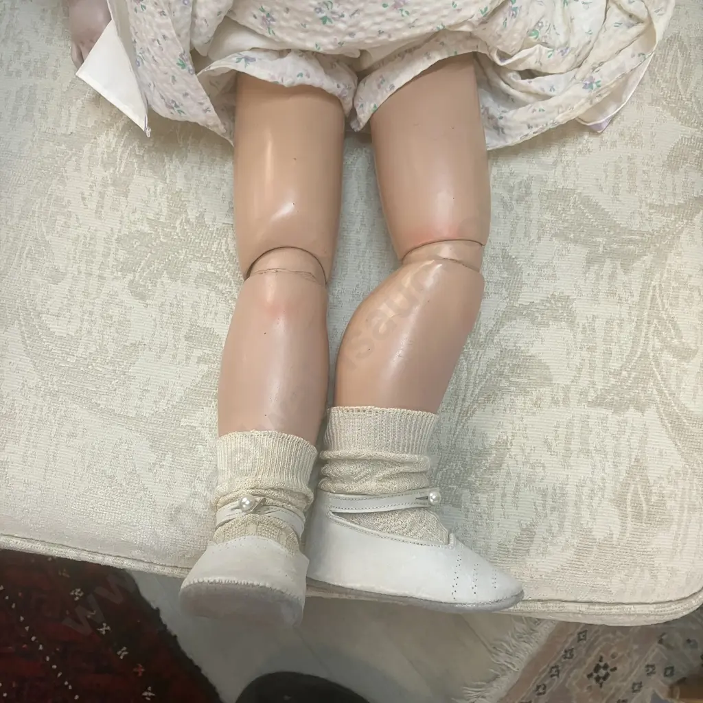 Antique French Bisque Head Doll, SFBJ 301 Paris (1910 - 1920s), Opening Eyes. With Clothes. L72cm Image 1++