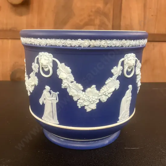 Antique Wedgwood Dark Blue Dip Jasperware Jardiniere Cache Pot. c1890. 14 x 16cm