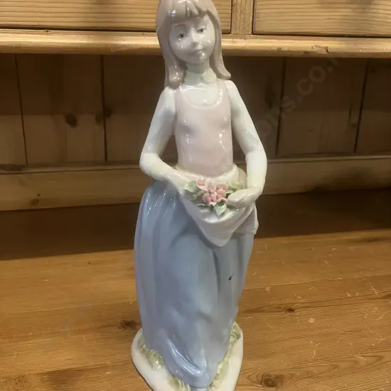Nadal Porcelain Figurine Girl With Flowers, Spain. H28cm