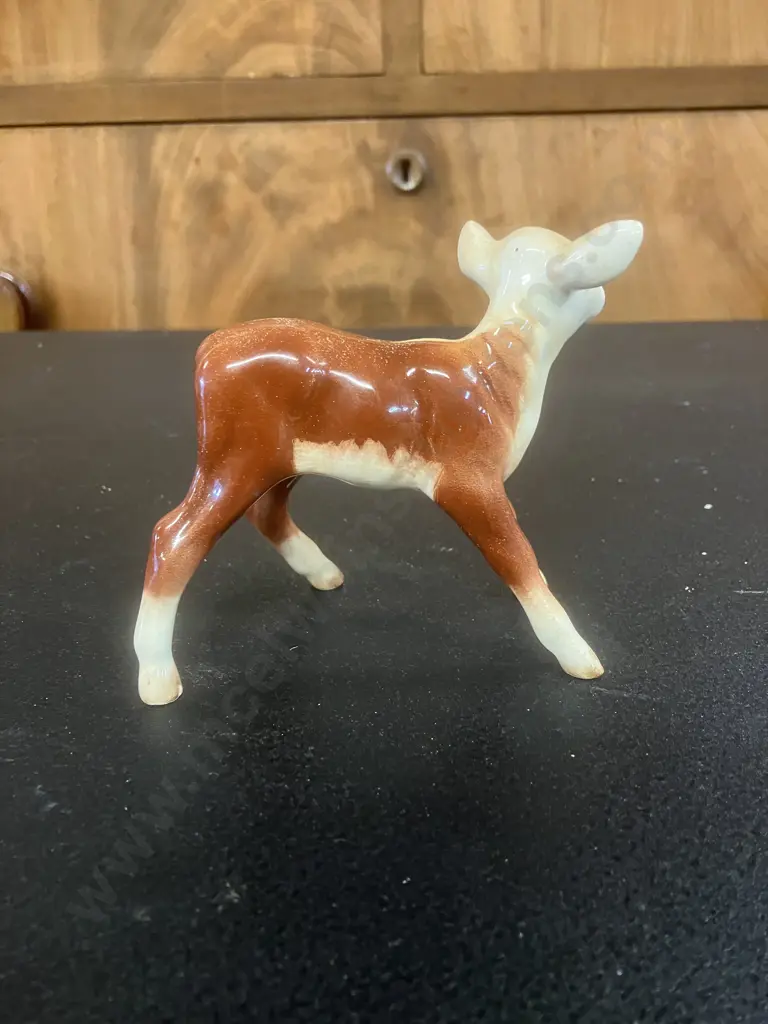 Rare Beswick Hereford Calf No. 901B, Discontinued 1957. H9.5cm Image 1++