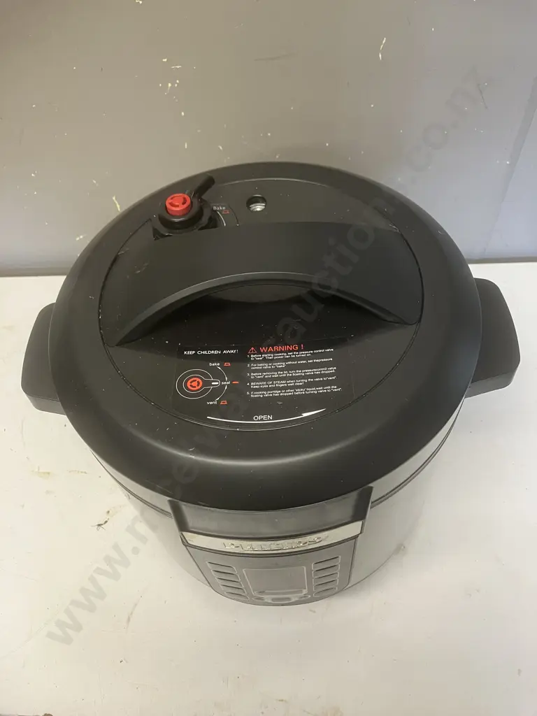 Phillips HD2137 All-In-One Pressure Cooker Image 1++