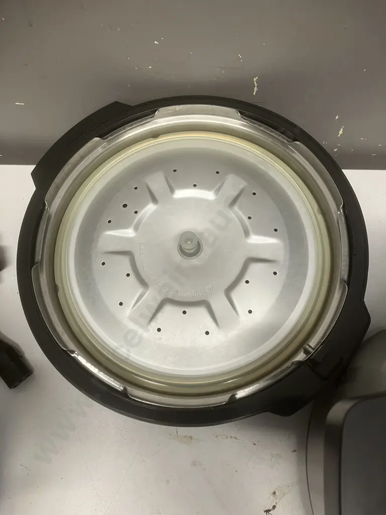 Phillips HD2137 All-In-One Pressure Cooker Image 1++