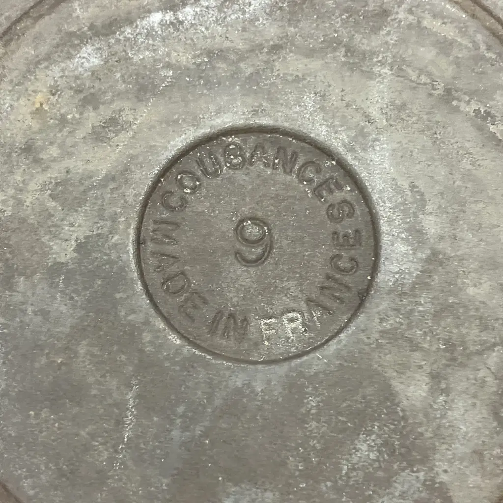 Vintage 1950's Cousances Le Creuset #9, Enamel Cast Iron 2.75 QT Oval Dutch Oven, Flame Orange, France Image 1++