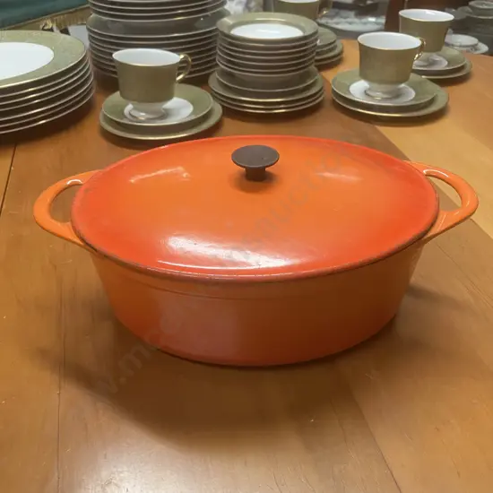 Vintage 1950's Cousances Le Creuset #9, Enamel Cast Iron 2.75 QT Oval Dutch Oven, Flame Orange, France