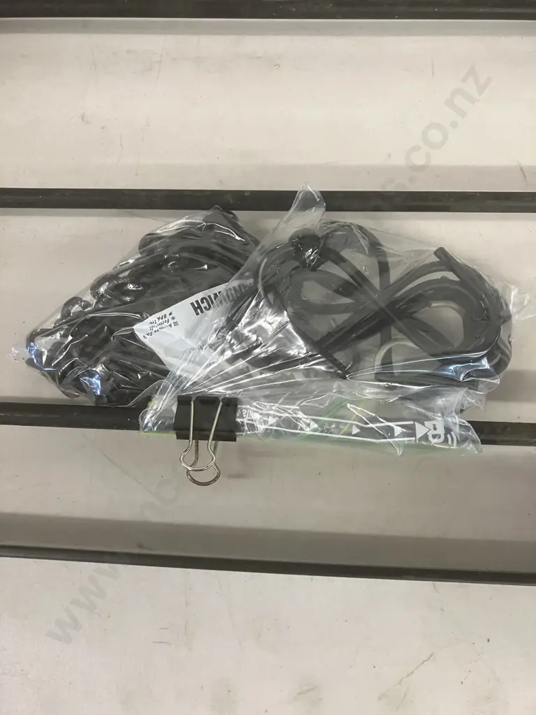 Black Steel Oval Ceiling Pot Rack With Chain & Hooks. H5 W83 D42.5cm Image 1++