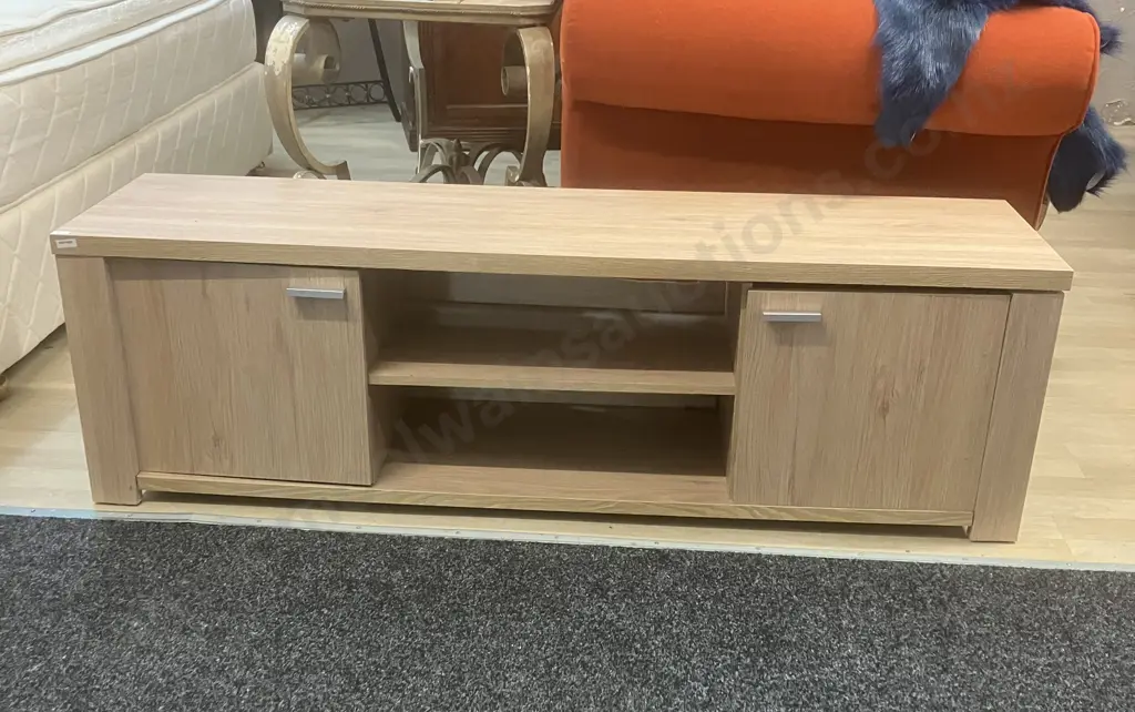 White Oak Effect TV Stand, 2 Soft Close Doors. H45 W150 D39cm (Needs Glue & Screws - As Found) Image 1++