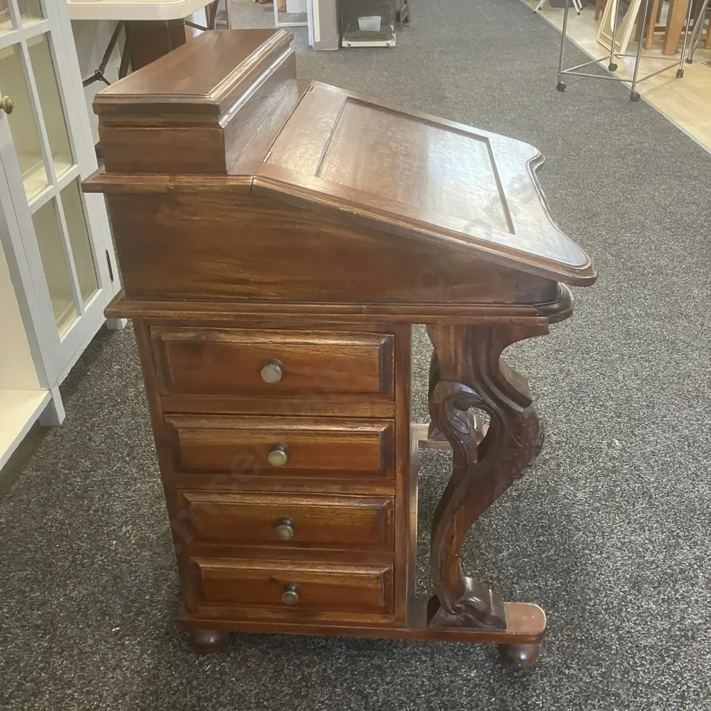 Davenport Desk - 16 Drawers. H82 W53.5 D54cm Image 1++