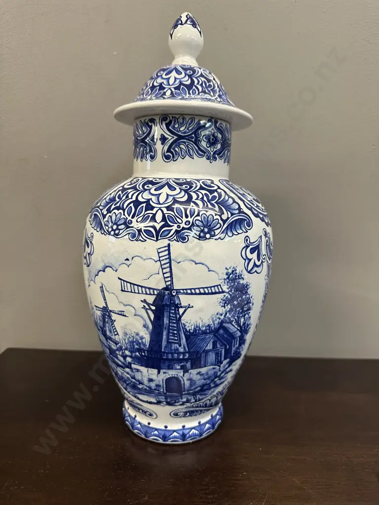 T.Delfts Blue & White Porcelain Lidded Ginger Jar H38cm. Image 1++