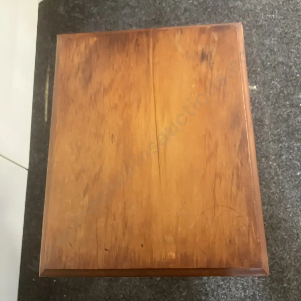 Antique Side Table With Turned Legs. H68 W51 D40cm Image 1++