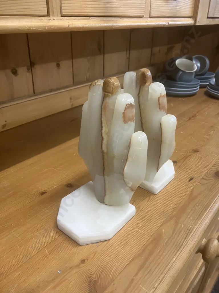 Vintage Hand Shaped White Carved Onyx Marble Stone Bookends. H19 W9 D9cm Each Image 1++